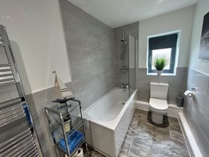 Photo 14- click for photo gallery